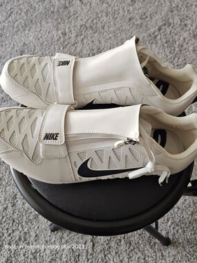 Nike Zoom LJ Long Jump Men's Creme Athletic Track Cleats Size 10 415339-003